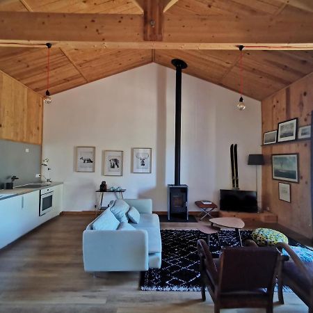 Gite De Charme Au Coeur De L'Entre-Deux-Mers Haux  Exterior foto