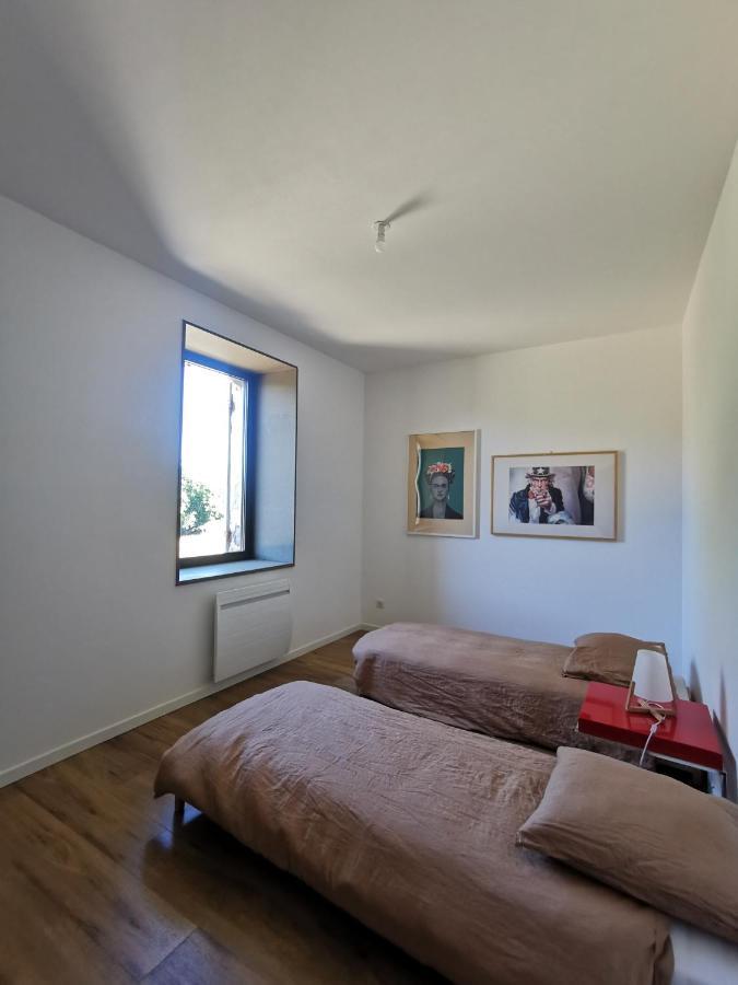 Gite De Charme Au Coeur De L'Entre-Deux-Mers Haux  Exterior foto